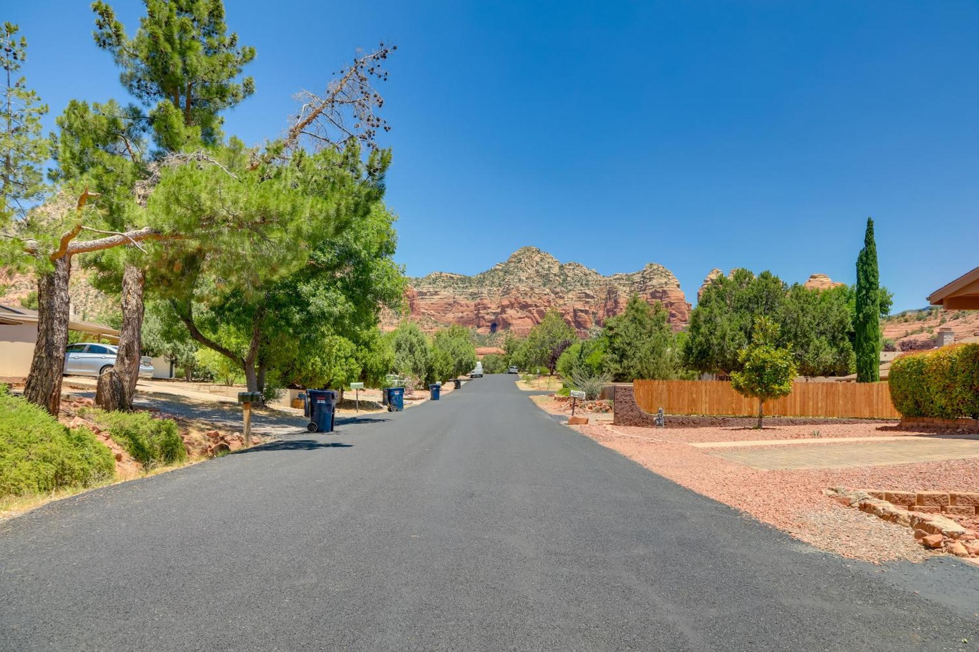 Red Rock Retreat With Patio 3 Mi To Downtown Sedona Villa Exterior photo